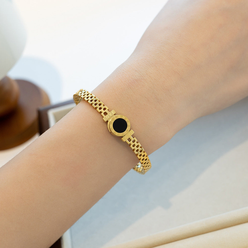 ZARAHÉ: The Bold Statement Bangle