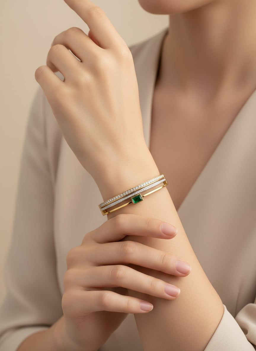 ZARAHÉ Eternal Emerald Gold Bangle