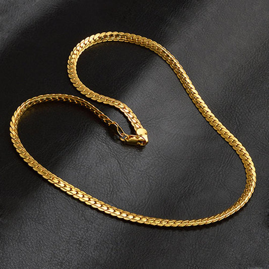 ZARAHÉ Bold Figaro Necklace