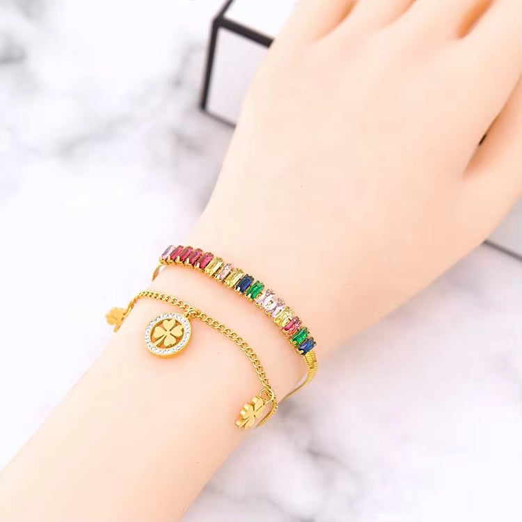 ZARAHÉ Rainbow Clover Charm Bracelet