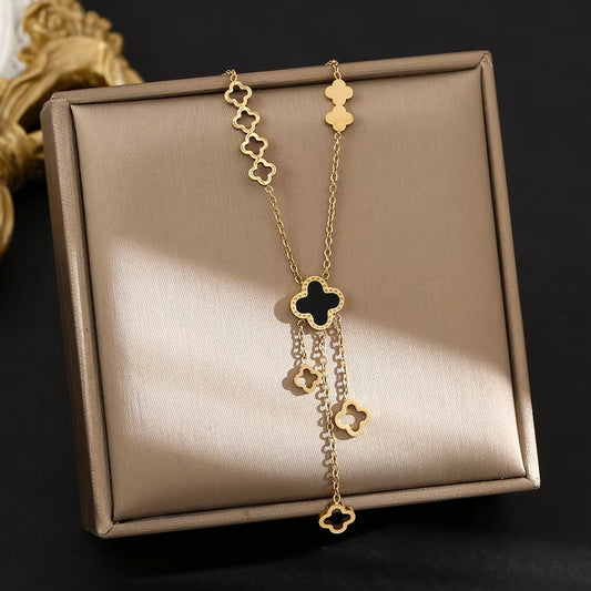 ZARAHÉ Timeless Gold-Plated Bracelet with Sparkling Crystal Detailing