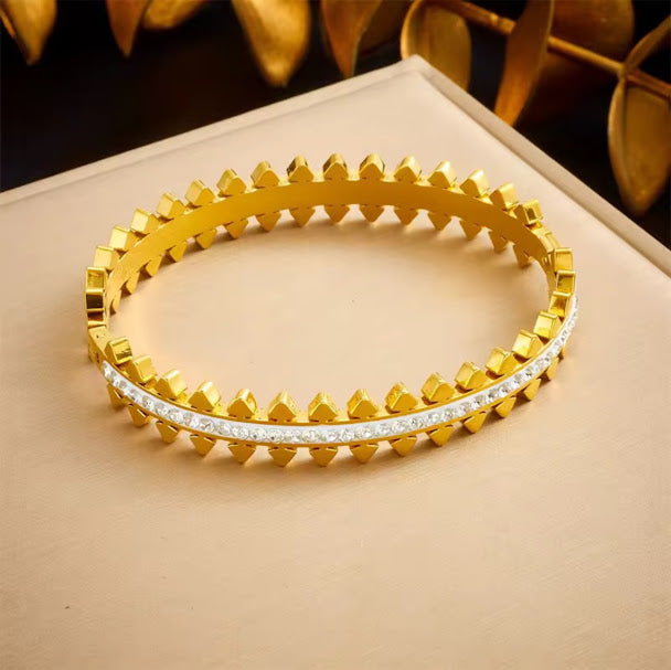 The ZARAHÉ Apex Pavé Bangle