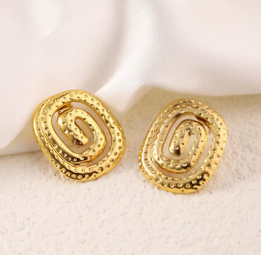 ZARAHÉ Modern Statement Studs