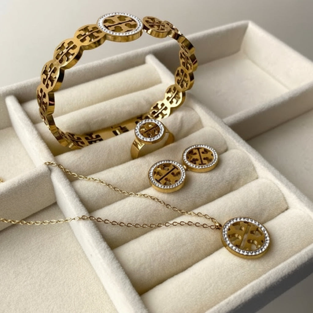 ZARAHÉ Golden Desire Set