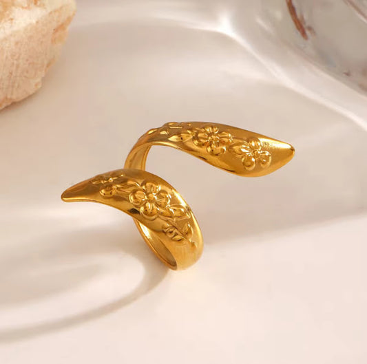 ZARAHE Modern Curve Wrap Ring
