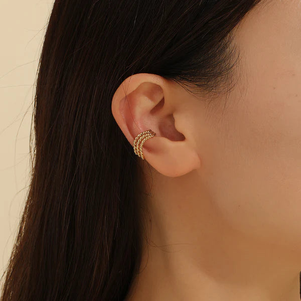 ZARAHÉ Golden Triple Twist Ring