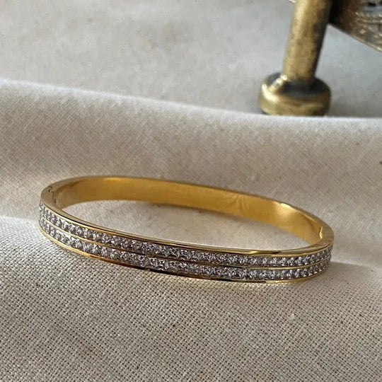ZARAHÉ Dazzle Luxe Bangle