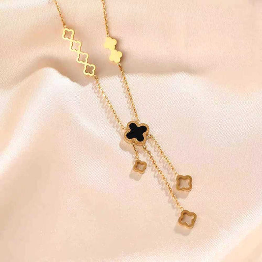 ZARAHÉ Timeless Gold-Plated Bracelet with Sparkling Crystal Detailing