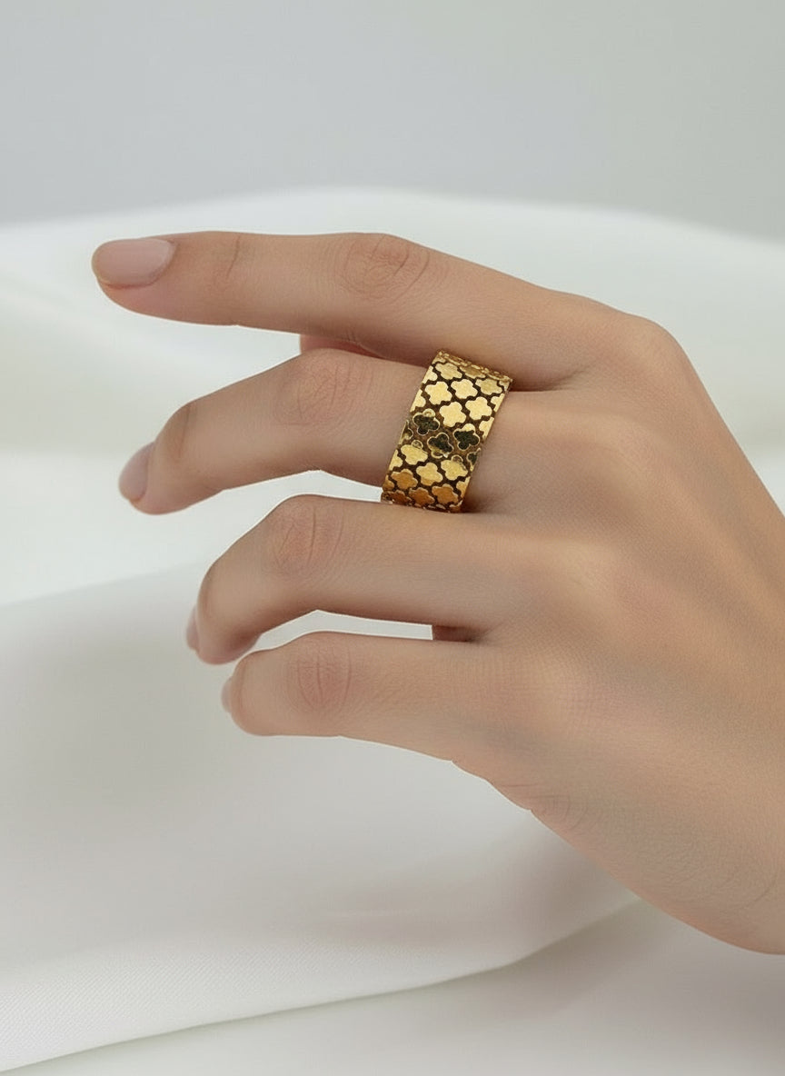 ZARAHE: Sculptural Textured Band Ring
