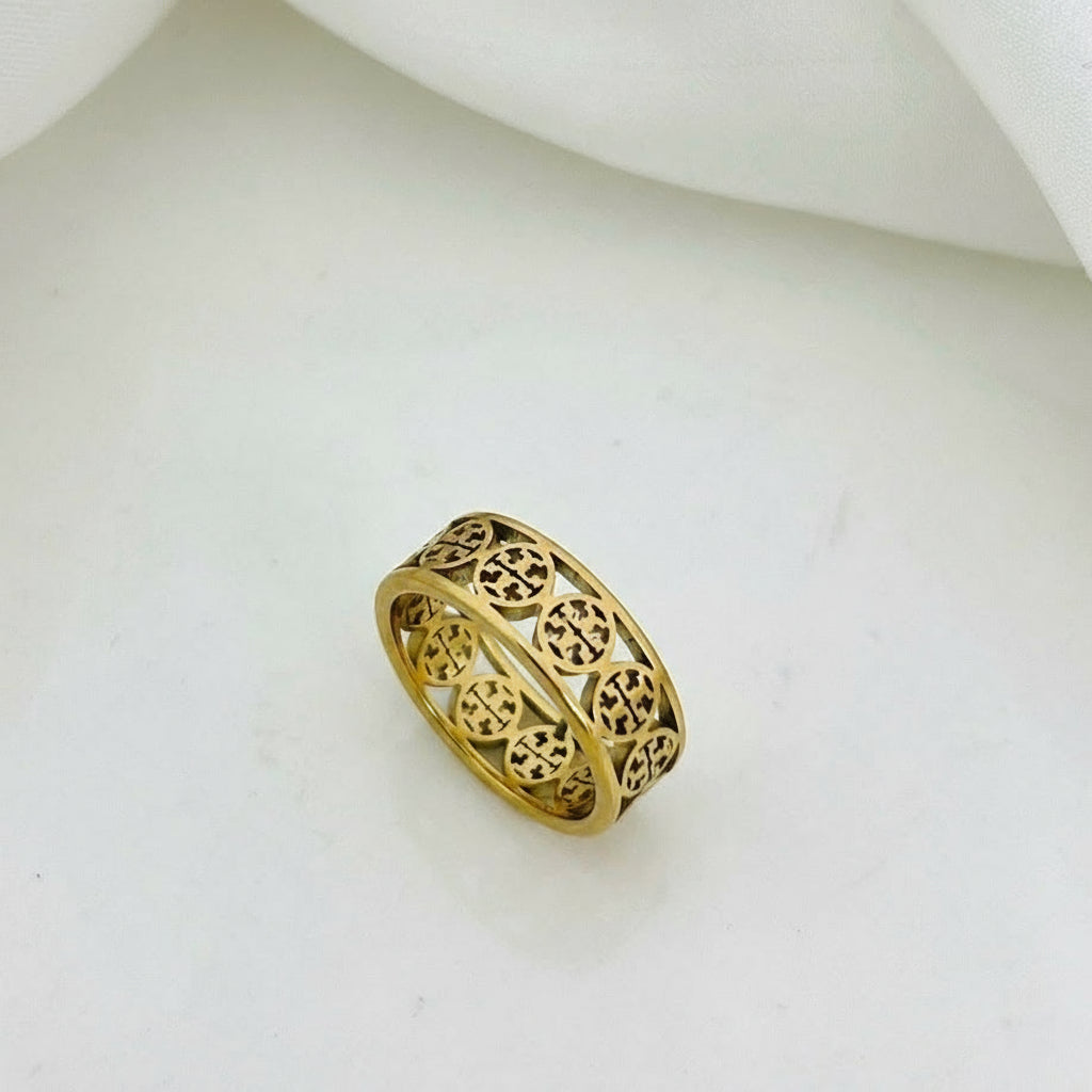 ZARAHE: Sculptural Medallion Gold Ring