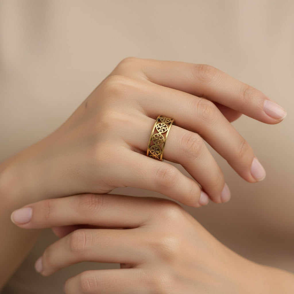 ZARAHE: Sculptural Medallion Gold Ring