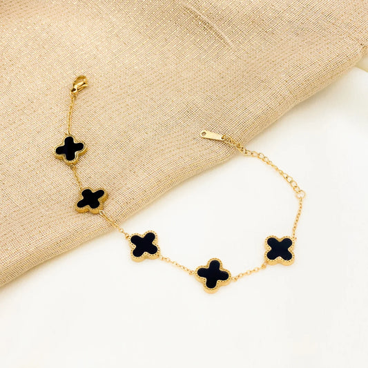 ZARAHE Elegant Clover Bracelet – Black Enamel & Gold Finish