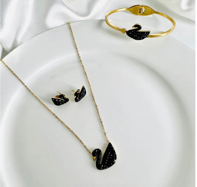 ZARAHÉ Swan Elegance Set